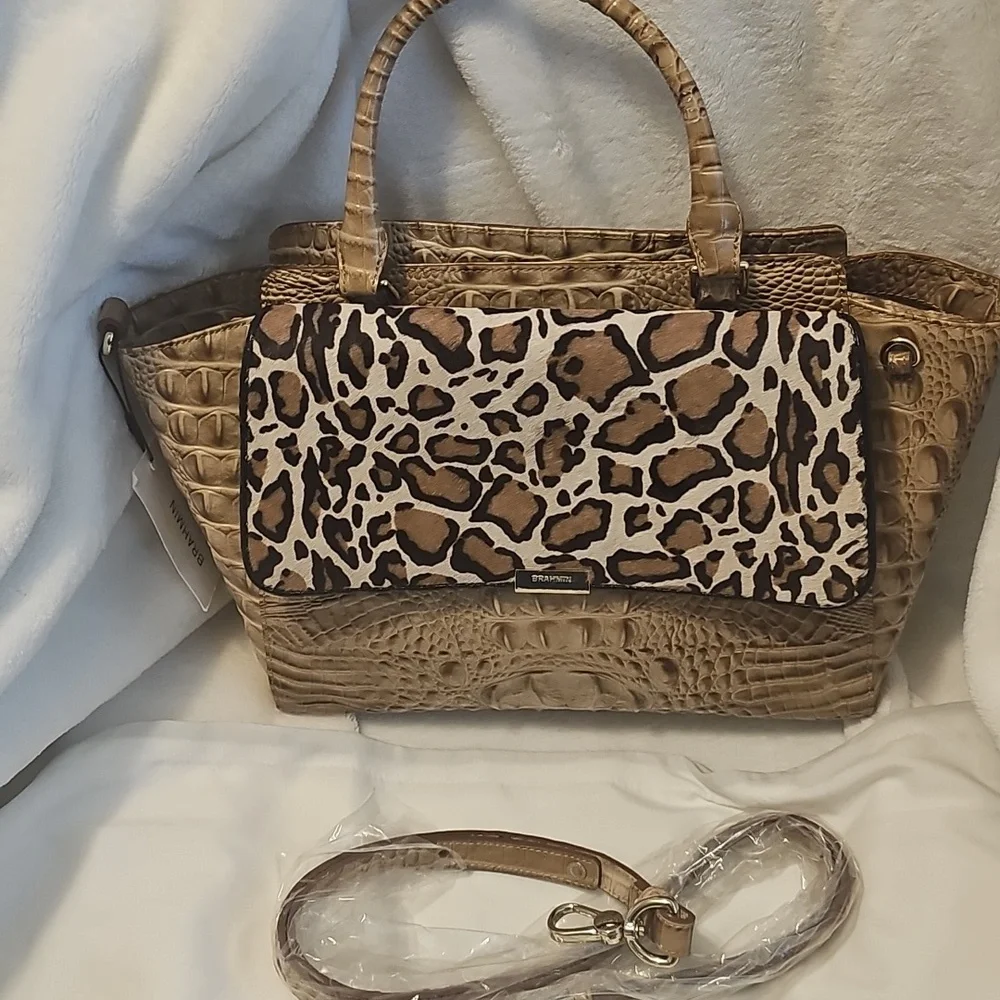 NEW W/ Tag Brahmin Tan/brown Crocodile Embossed Women's Bag - Picture 2 of 5
